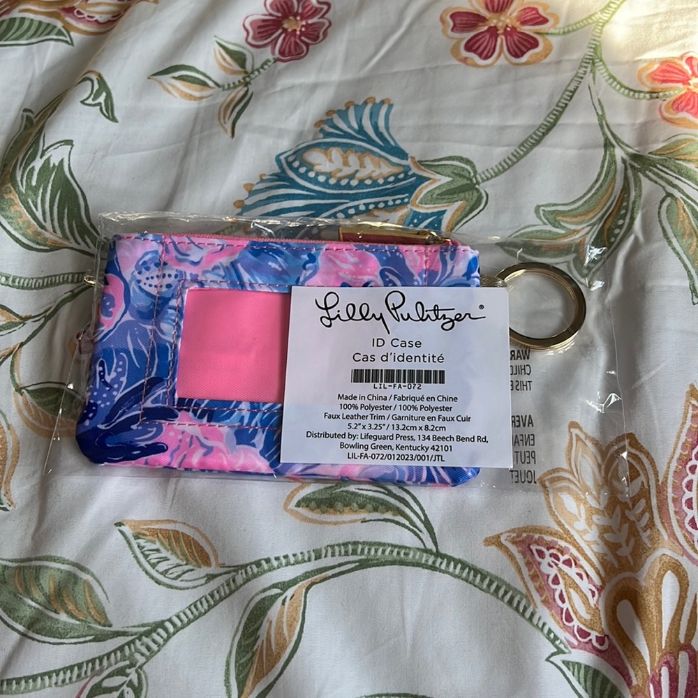 NWT Lilly Pulitzer ID case